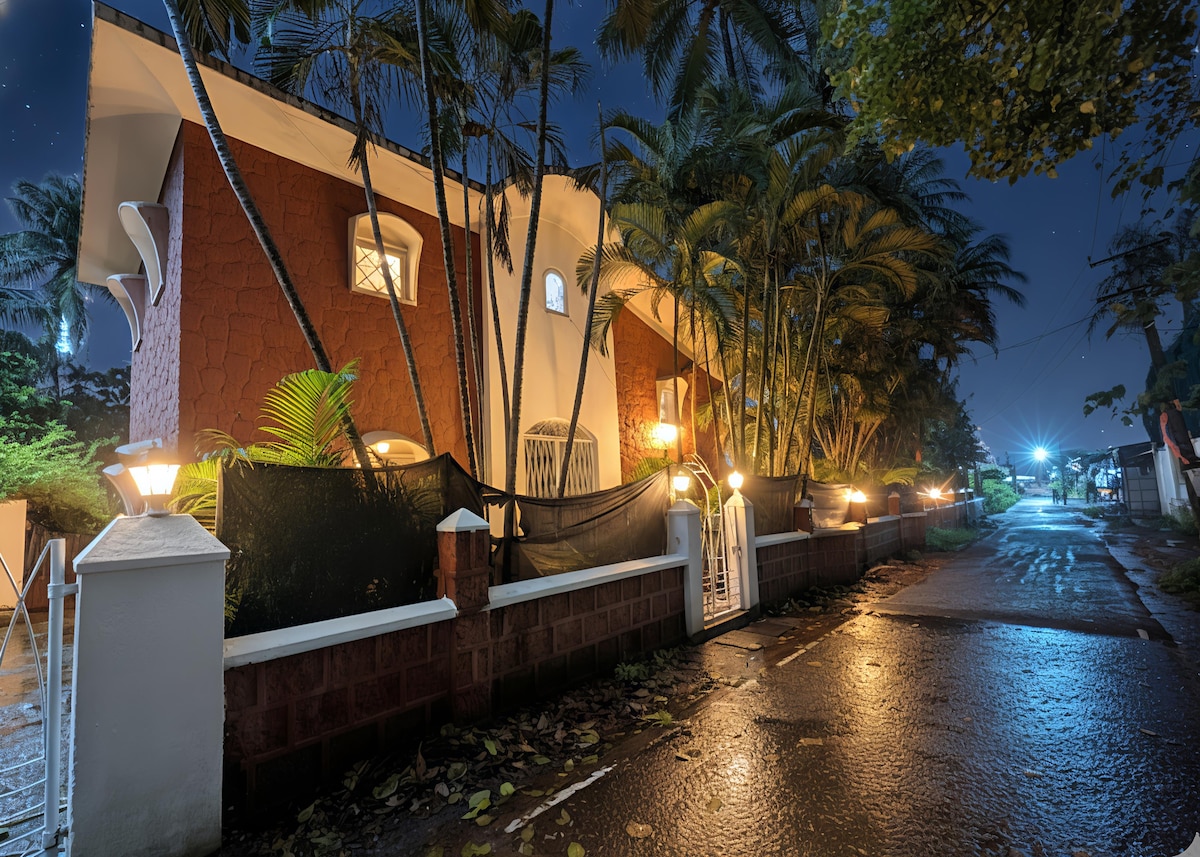 3 BHK Private Pool Beach Villa | On Candolim Beach