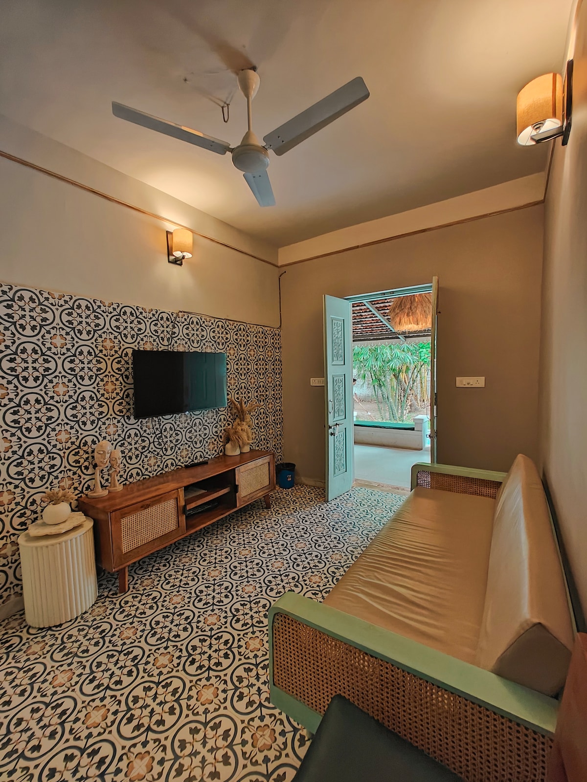 3BHK Private Pool Goan Home | Walk to Anjuna Beach