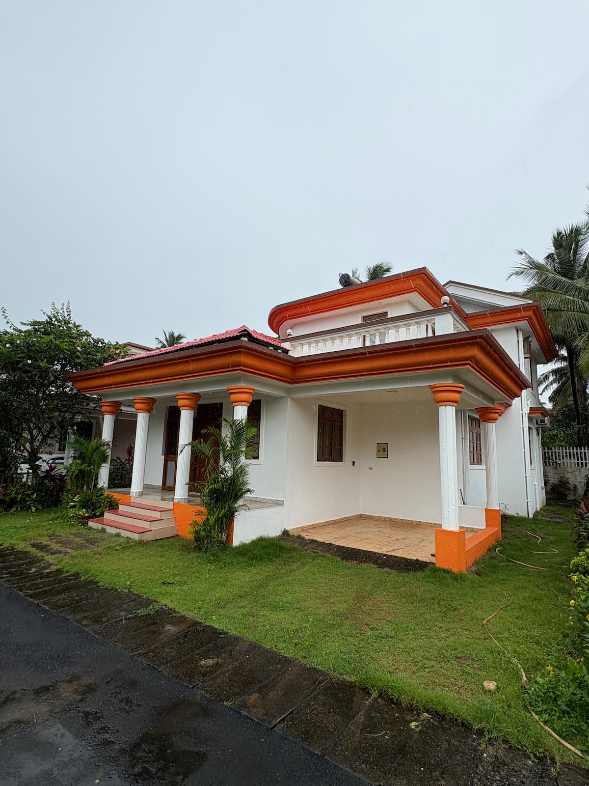 3 BHK VILLA in SOUTH GOA | Pool | 2 kms to Beach