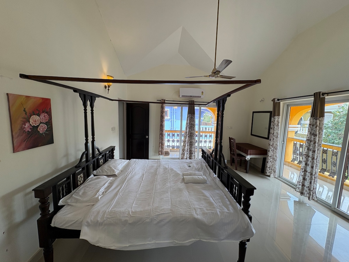 3 BHK VILLA in SOUTH GOA | Pool | 700m from Beach