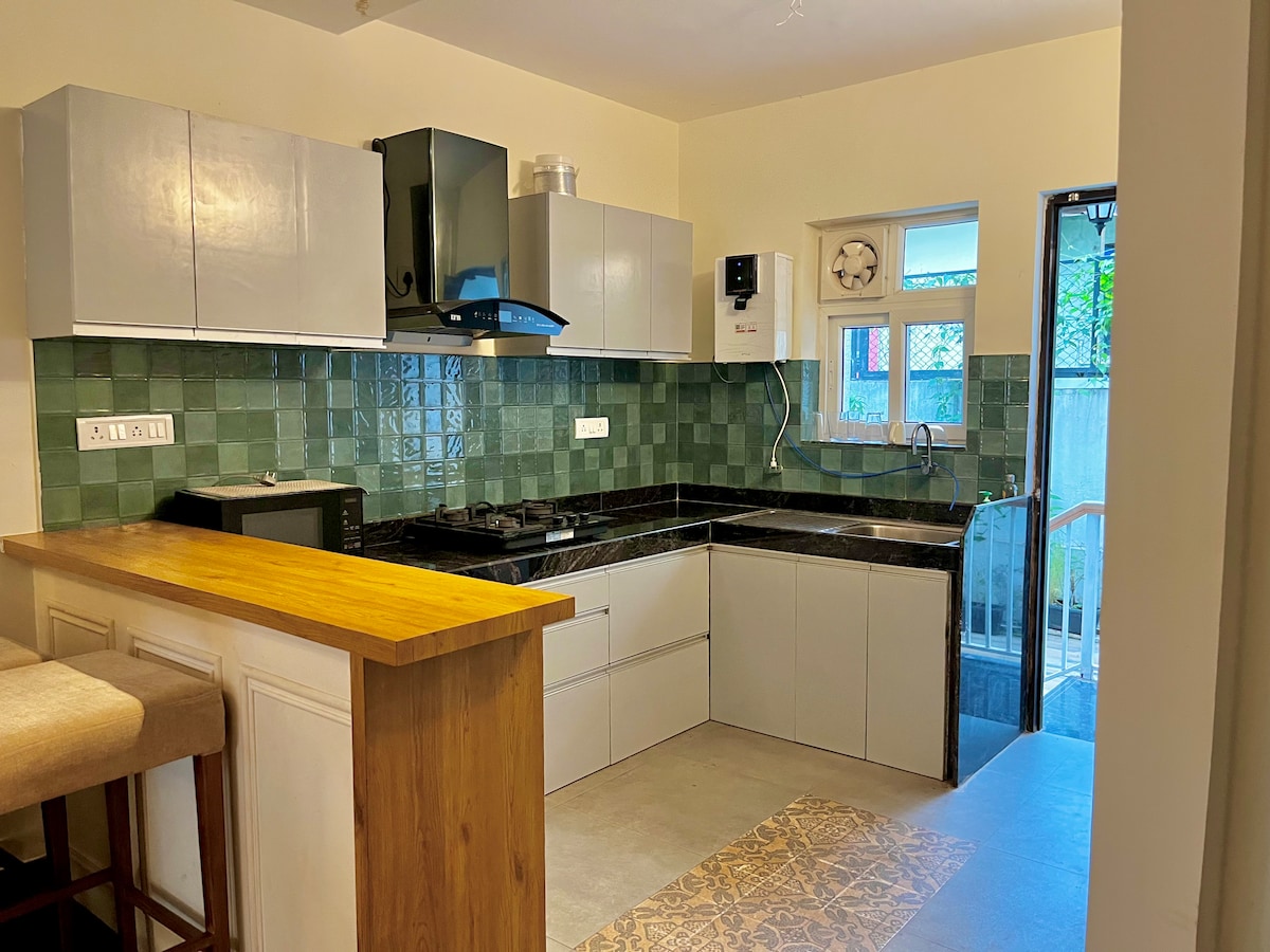 Luxo Dream 3BHK Villa W Pool in Assagao