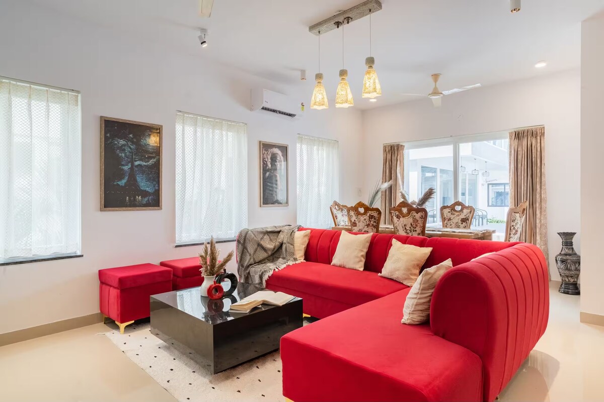 3BHK Villa with Private & Common Pool in Assagao