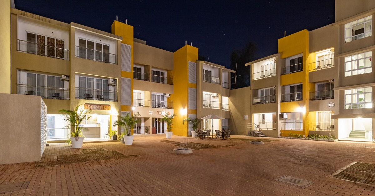 2bhk Charvi Reemz Apartment With Common Pool